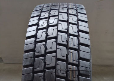 Bloquee los materiales 295/80R22.5 del caucho natural de los neumáticos del camión de la carretera del modelo