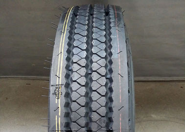 Neumáticos de la camioneta pickup 6.00R13LT, neumáticos de poca potencia del camión con 3 surcos del zigzag