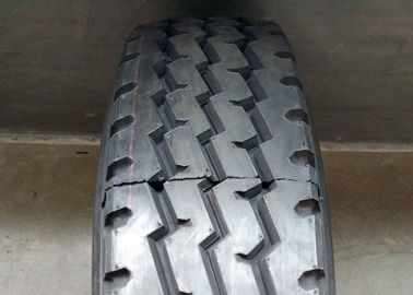 Los caminos mezclados todos los neumáticos radiales de acero aumentaron la capacidad 7.00R16LT de la limpieza de uno mismo